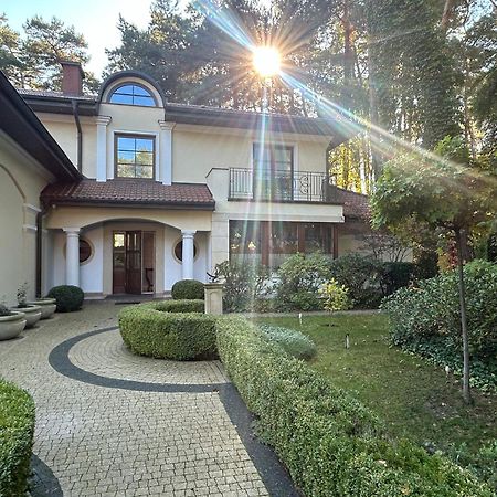 Luxury Villa Indoor Pool Warsaw Magdalenka Esterno foto