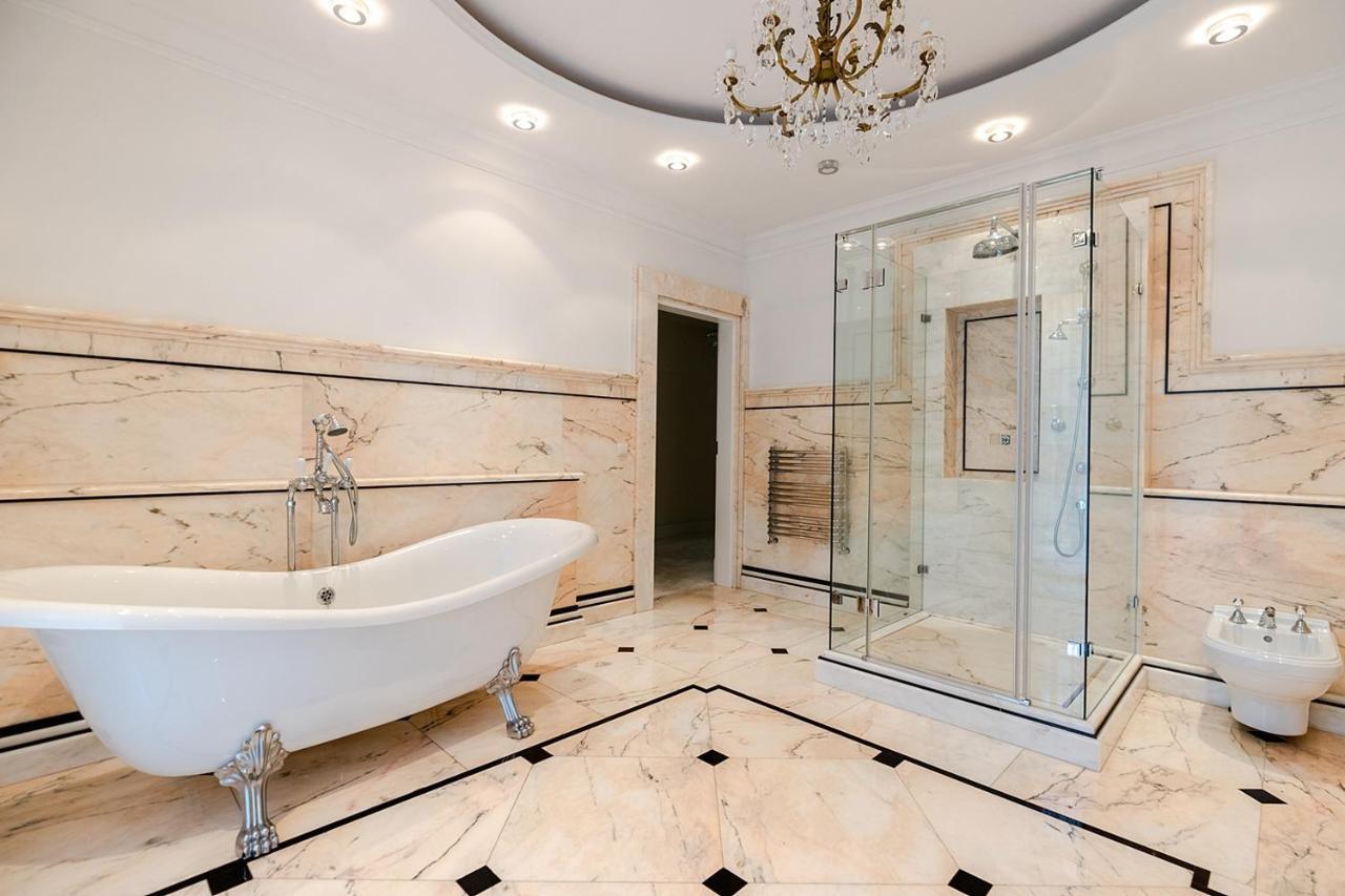 Luxury Villa Indoor Pool Warsaw Magdalenka Esterno foto